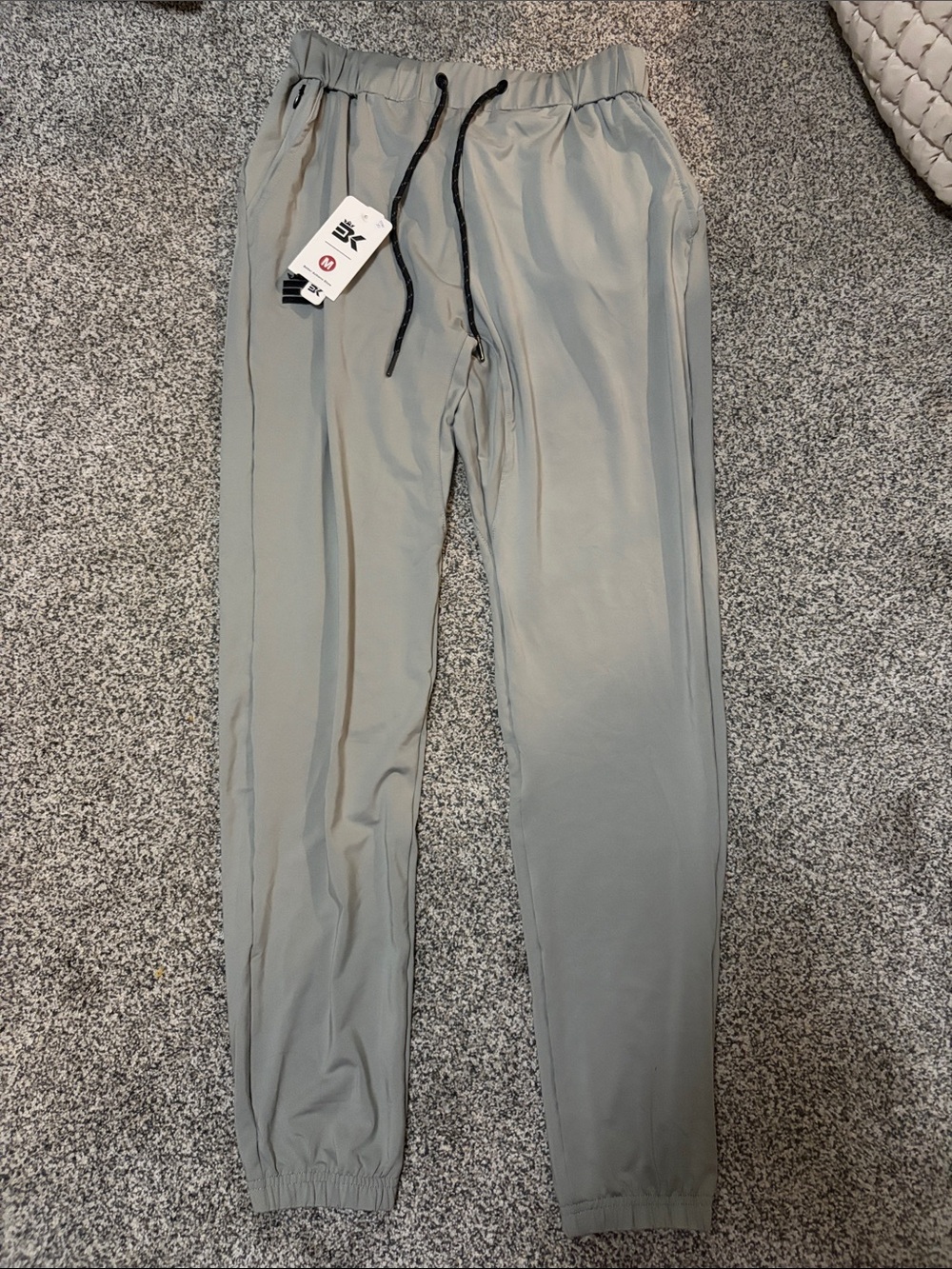 Men's Light Gray Athletic Joggers with Drawstring Waist - Picture 1 of 2